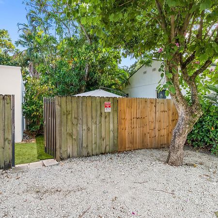 Enjoy Modern Oasis Private Patio - Near Beach Miami Bagian luar foto